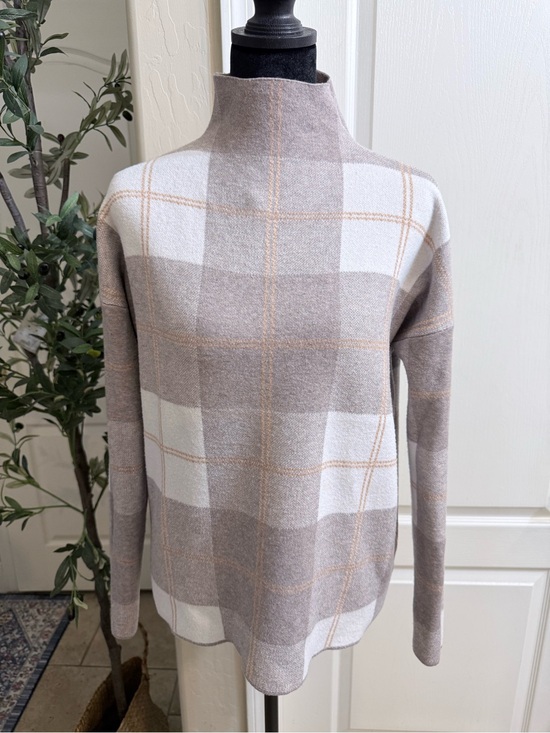 Rachel Zoe Sweaters - Rachel Zoe Plaid Mock Neck Sweater in Taupe and Cream Size L